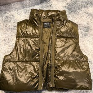 ZARA Olive Puffer Vest small